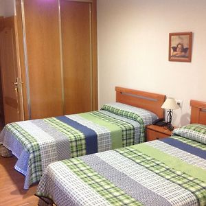 Habitación con 2 Camas Individuales